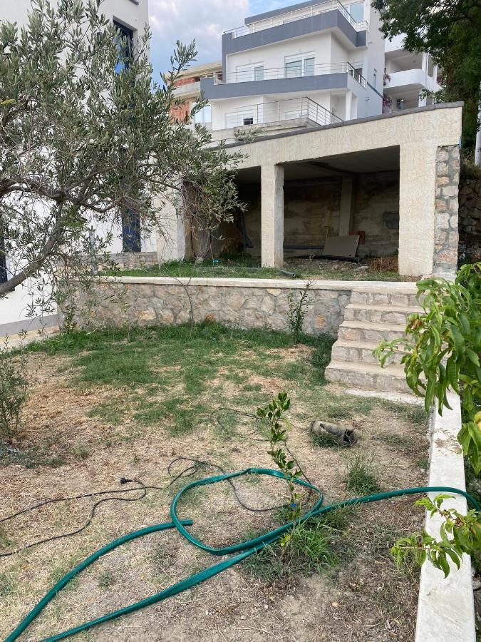 Ferienwohnung A. Montenegro Dobrá Voda Exterior foto