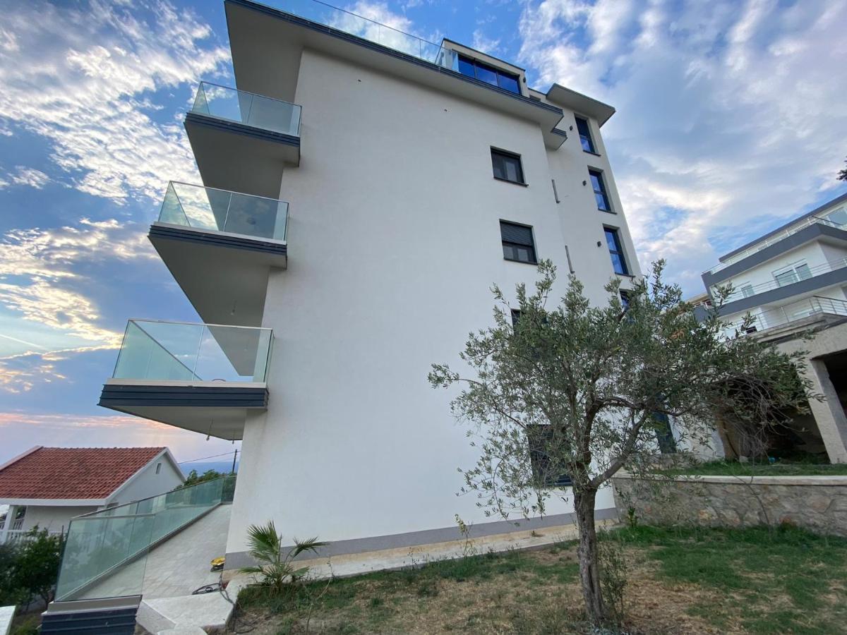 Ferienwohnung A. Montenegro Dobrá Voda Exterior foto